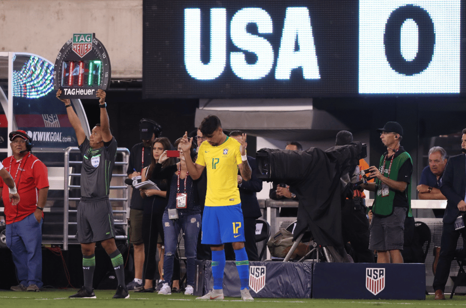 Paquetá entra em campo e faz a sua estreia pela Seleção Brasileira na Copa do Mundo