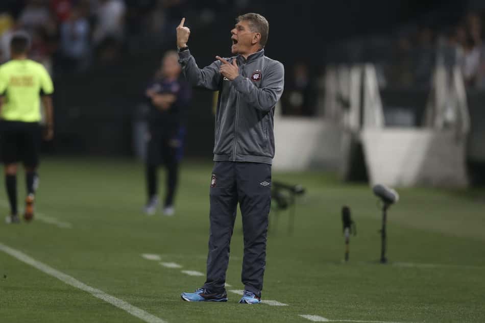 Paulo Autuori é novo técnico do Fortaleza