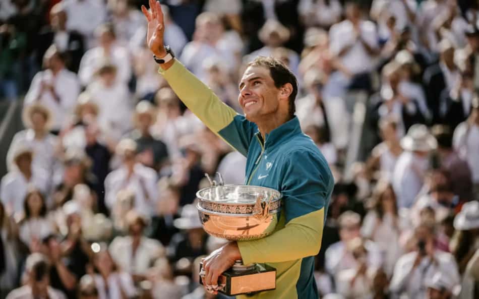 O espanhol Rafael Nadal com seu 14 troféu em Roland Garros (Foto: Pauline Ballet / FFT)