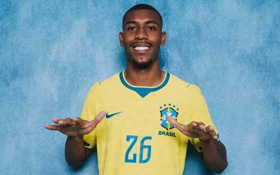 Rayan em Media Day pela Seleção para a Copa (Foto: Divulgação)