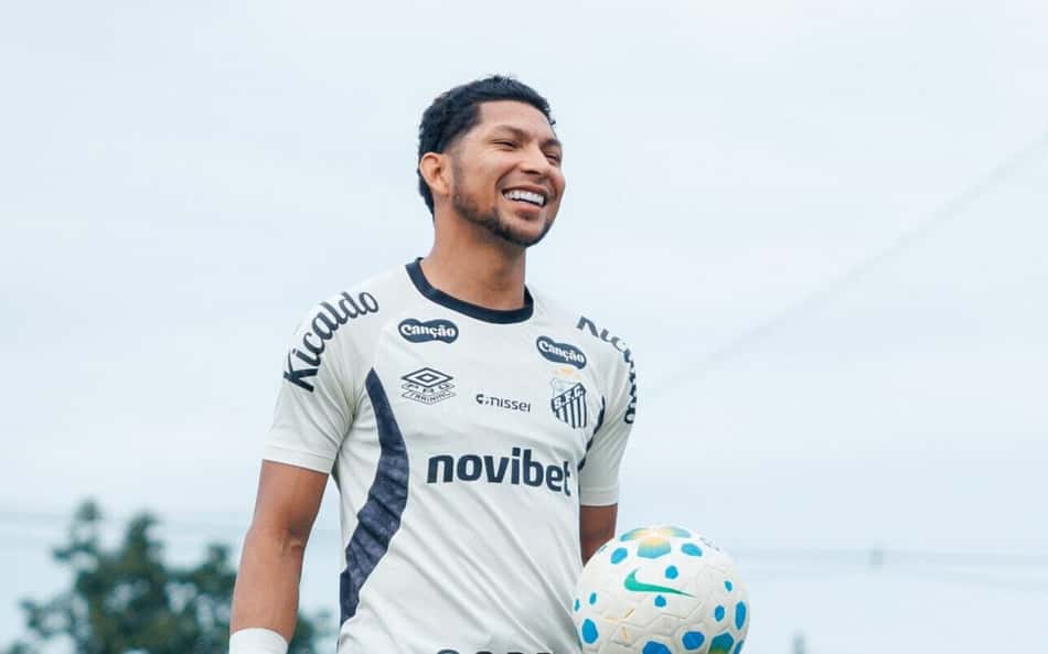 Rony, atacante do Santos, durante treinamento no CT Rei Pelé