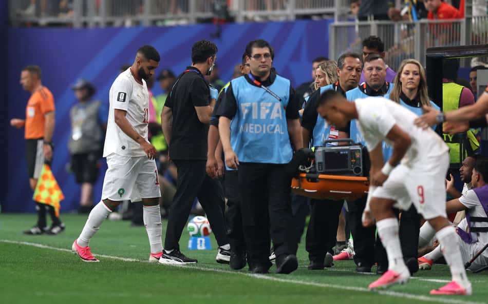 Torcedores lamentam lesão de algoz do Brasil na Copa: 'Vai fazer falta'