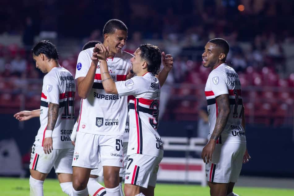 Paulo-Boston River - Partida entre São Paulo e Boston River (URU), pela rodada final da fase de grupos da Copa Sul-Americana, nesta terça-feira (26), no Morumbis, na cidade de São Paulo (SP).
