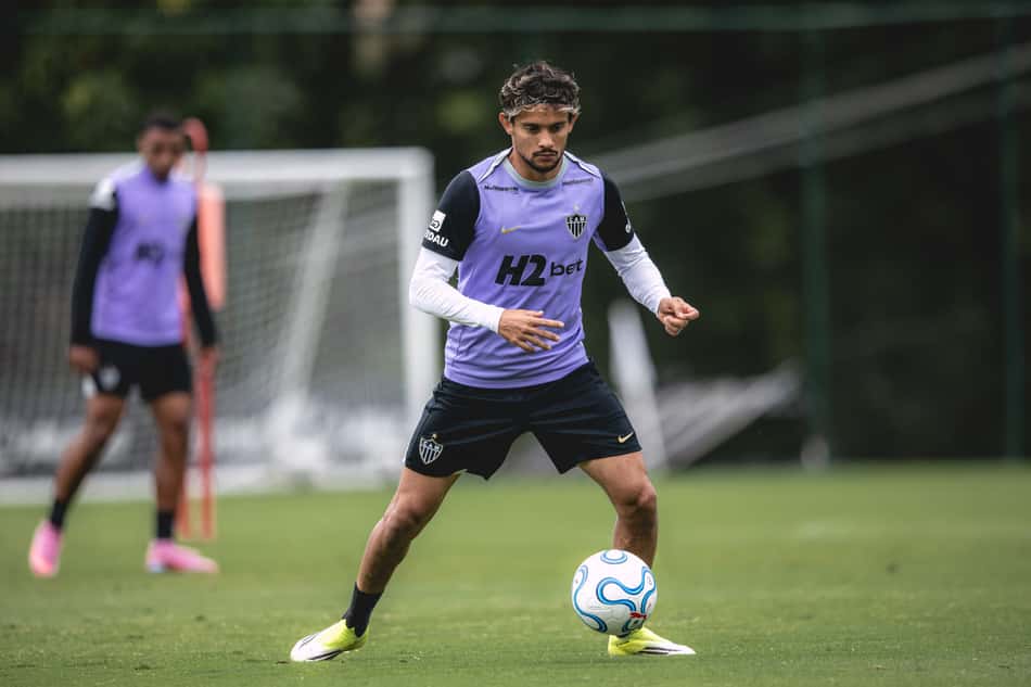Scarpa em treinamento na Cidade do Galo
