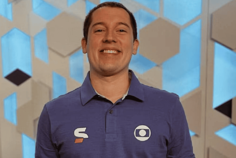 Sergio Arenillas com uniforme da Globo