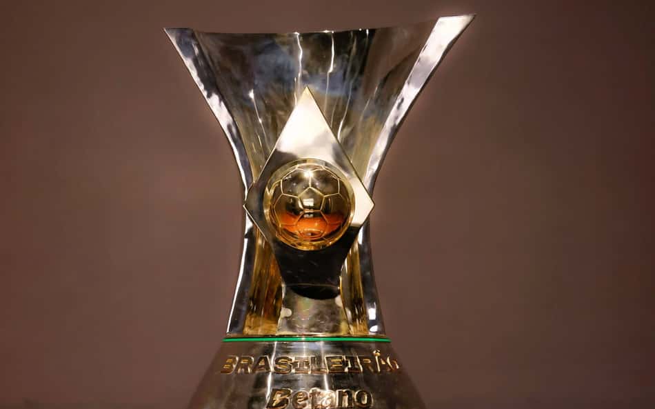 Taça troféu do Brasileirão Campeonato Brasileiro (5)