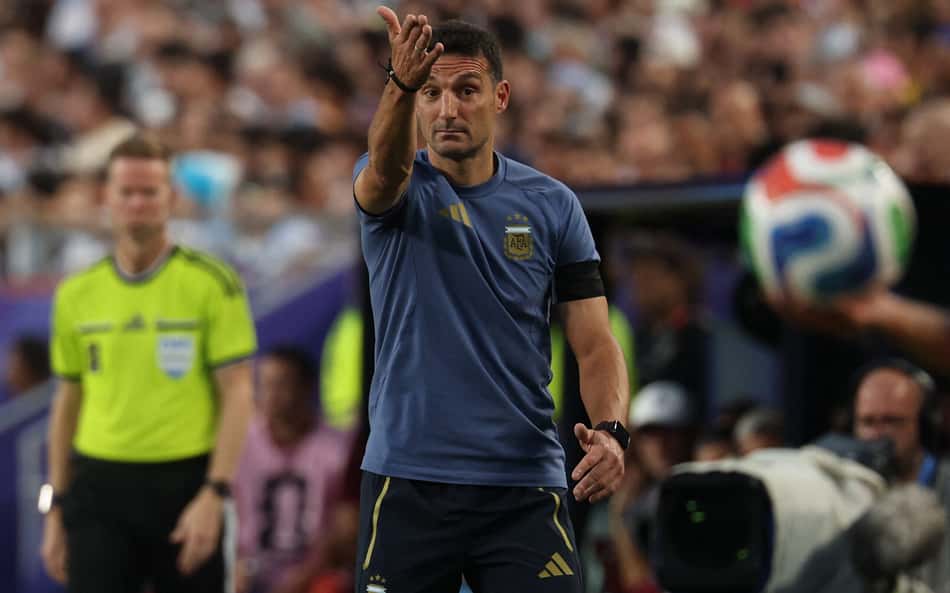 Técnico da Argentina admite sofrimento contra a Suíça: 'Sorte esteve do nosso lado'