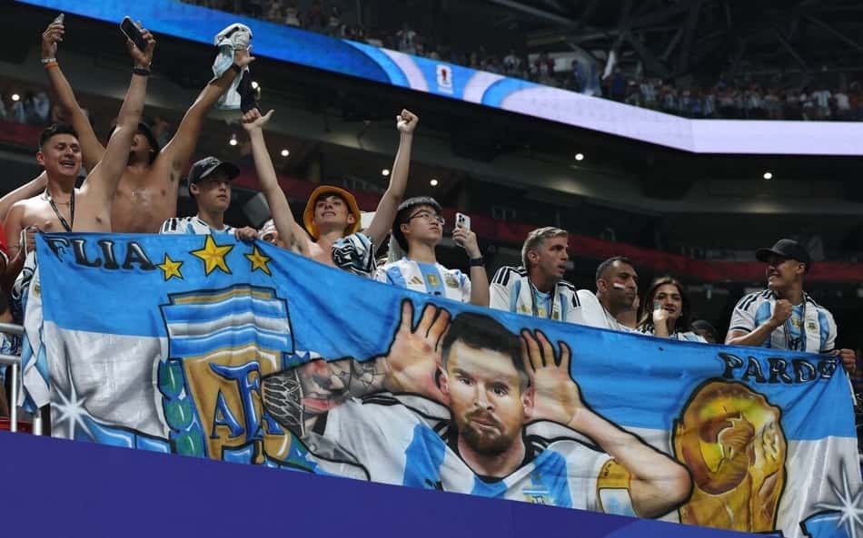 Homem morre durante festa da Argentina após vitória sobre o Egito