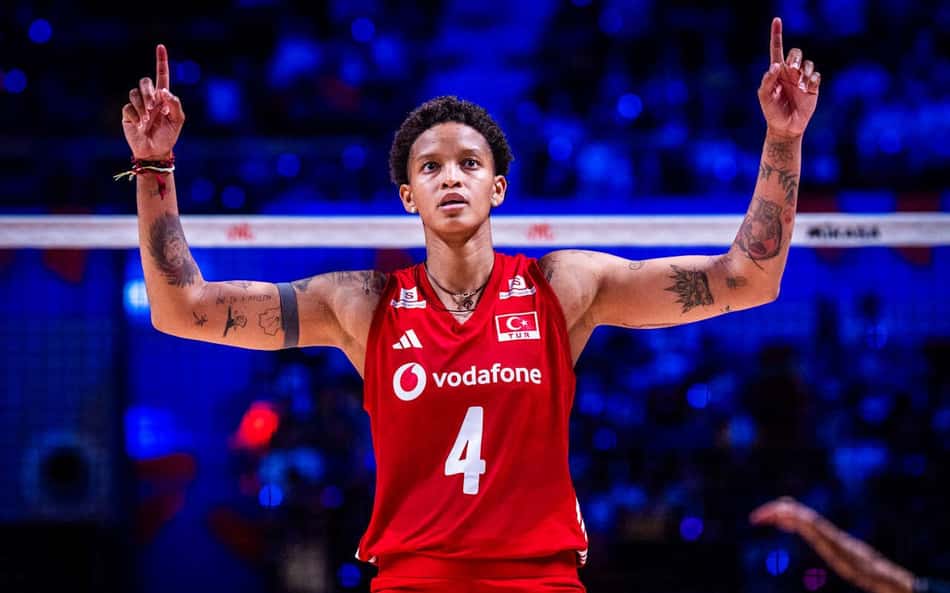 Vargas na final da VNL (Foto: Volleyball World)