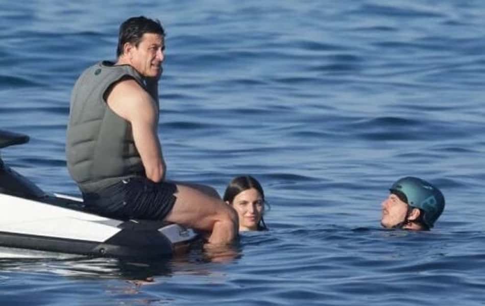 Toto Wolff e Max Verstappen na Sardenha · Foto: Reprodução
