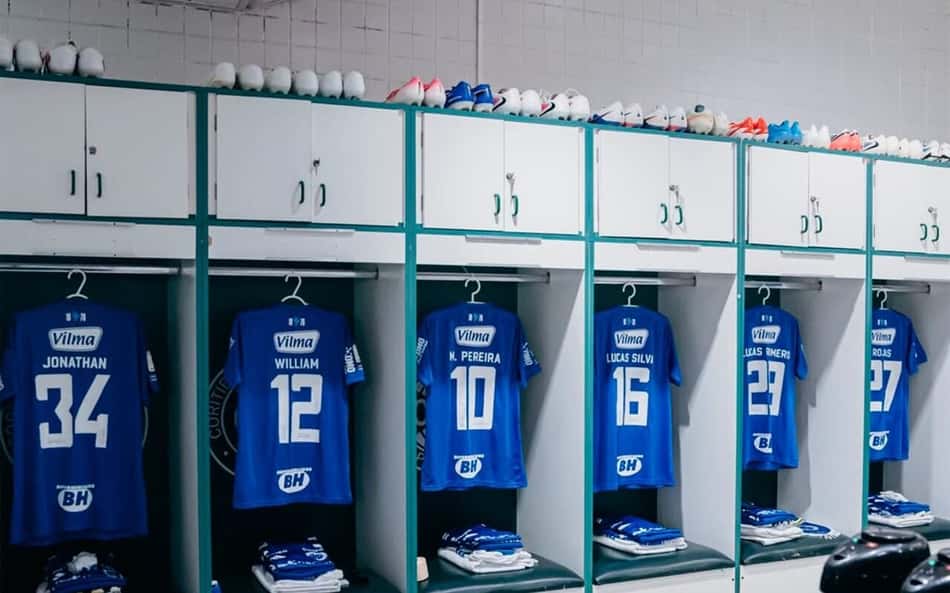 Vestiário do Cruzeiro no Couto Pereira