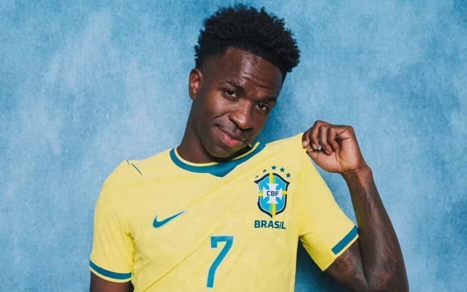 Vini Jr em Media Day pela Seleção para a Copa (Foto: Divulgação)