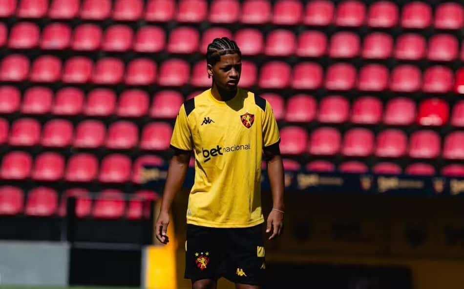 Cruzeiro apresenta oferta e fica perto de acerto por Zé Lucas