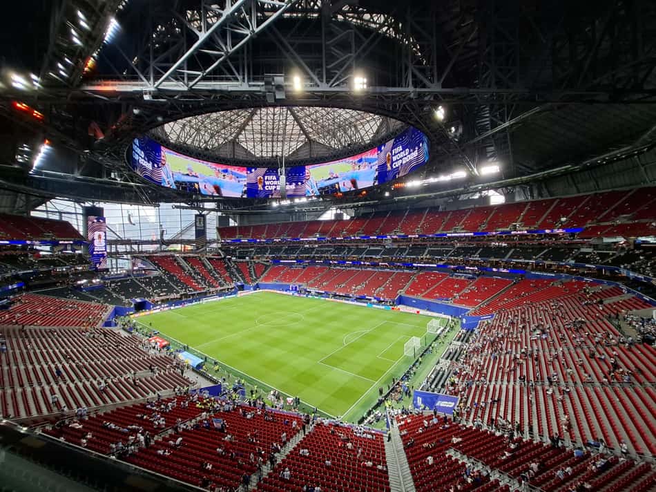 O moderno Mercedes Benz Stadium foi construído para substituir o Georgia Dome, sede do basquete e da ginástica nos Jogos Olímpicos de Atlanta-1996