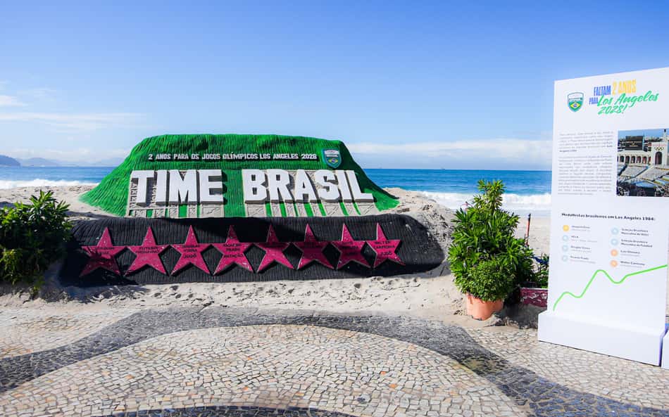 Calçadão da Fama do Comitê Olímpico do Brasil em Copacabana, no Rio de Janeiro