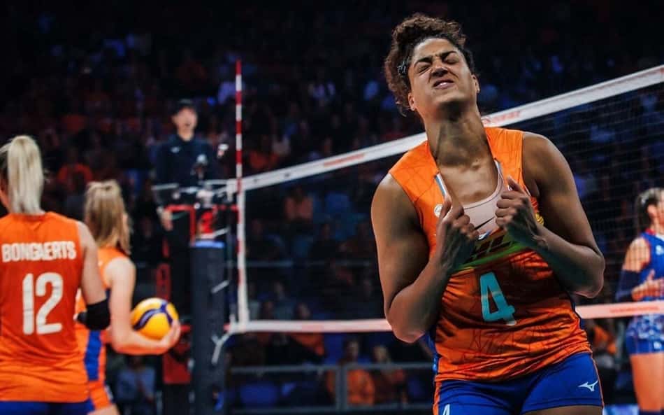 Celeste Plak surpreende ao se aposentar do vôlei aos 30 anos