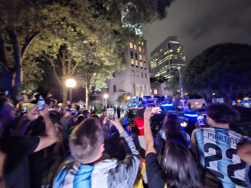 Poucos torcedores foram acompanhar a chegada da Argentina a Atlanta