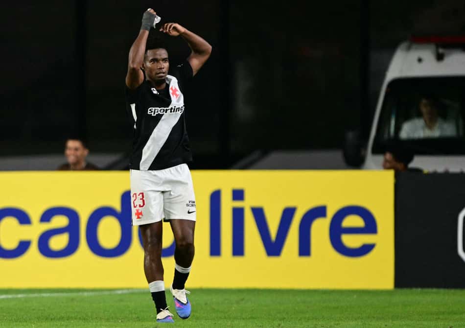 Com gol de Thiago Mendes, o Vasco venceu o Independiente Medellín pela Sul-Americana