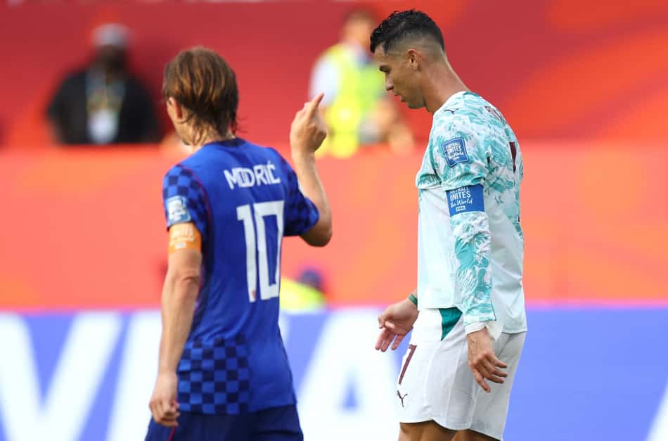 Cristiano Ronaldo e Modric no dulelo entre Portugal x Croácia pela Copa do Mundo