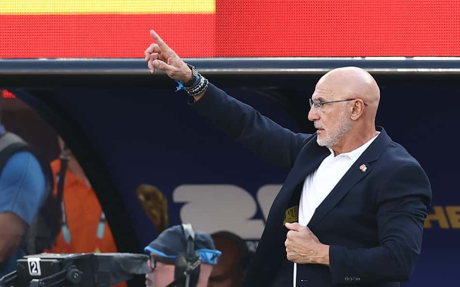 Espanha se isola em recorde de série invicta entre seleções com título da Copa
