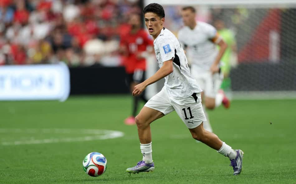 Elijah Just em ação pela Nova Zelândia na Copa do Mundo de 2026