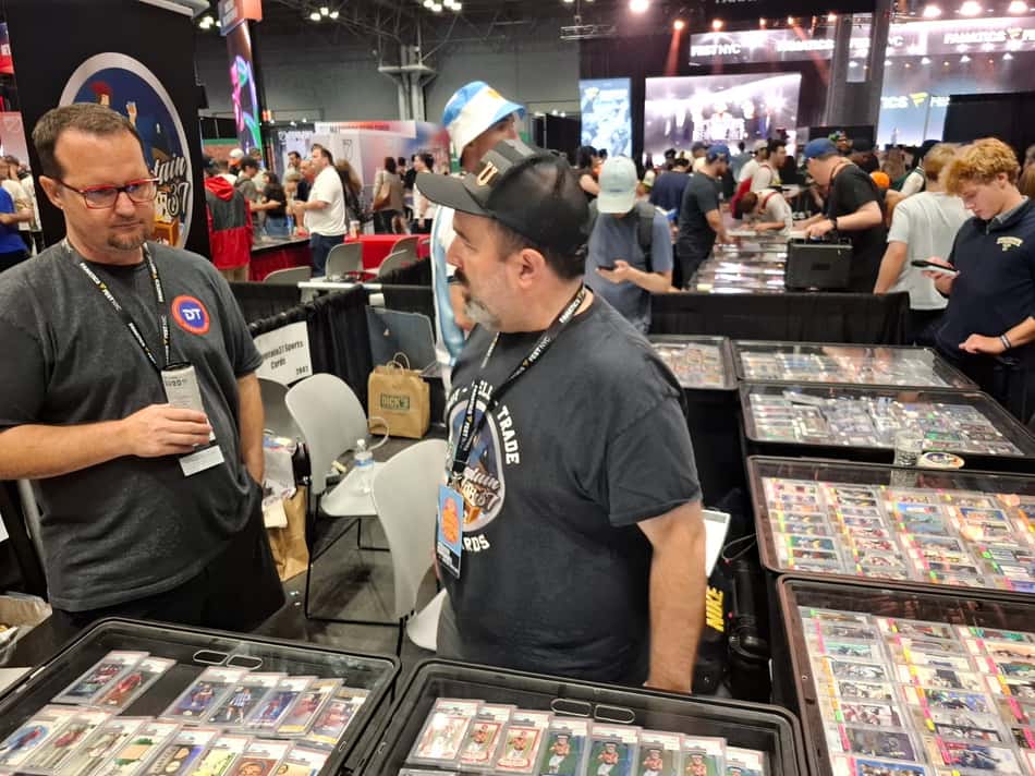 Estande da DaCaptain 37 Sports Card na Fanatics Fest