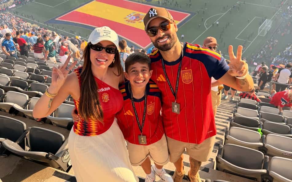 Família brasileira antes da final entre Espanha e Argentina