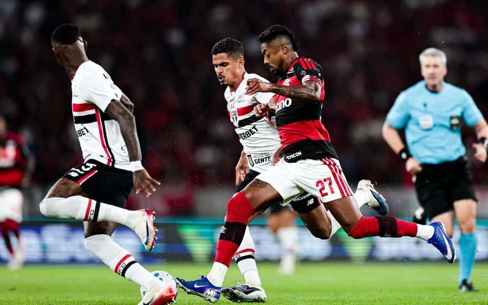 Flamengo x São Paulo no Maracanã pelo Brasileirão
