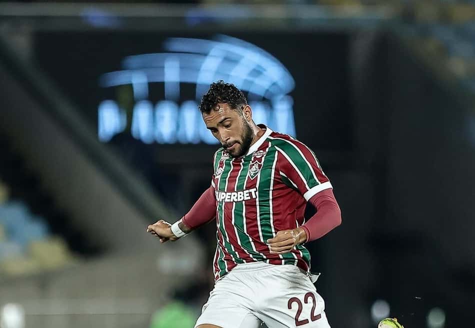 Freytes em campo pelo Fluminense pelo Brasileirão, contra o Ceará (Foto: Lucas Merçon/FFC)