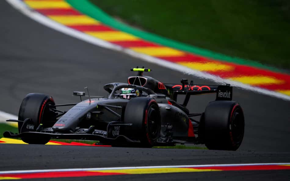 Gabriel Bortoleto em ação no GP da Bélgica pela F1 2026