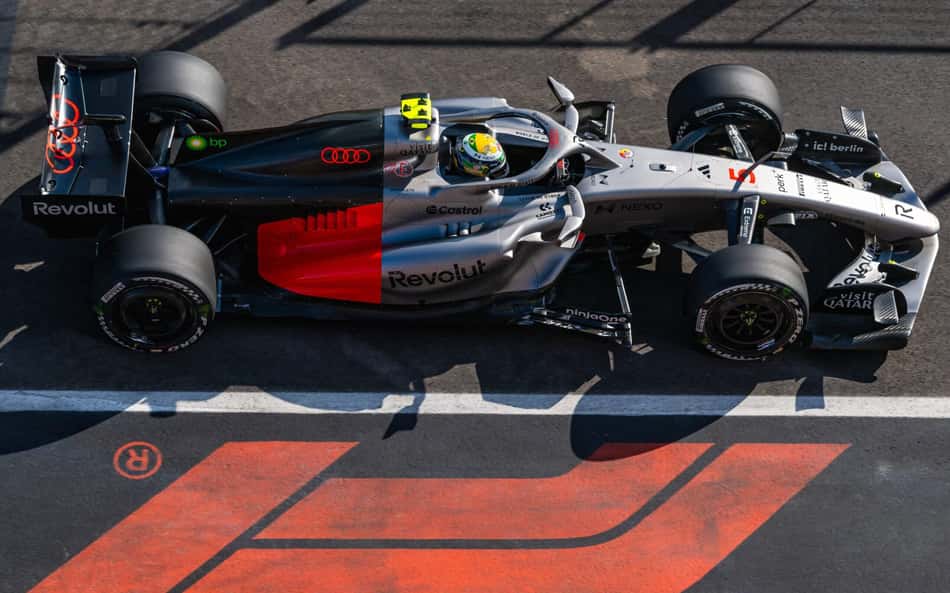 Gabriel Bortoleto em ação no GP da Hungria pela F1 2026