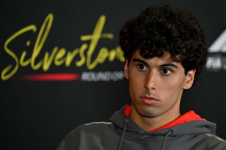 Gabriel Bortoleto em coletiva no GP da Inglaterra pela F1 2026