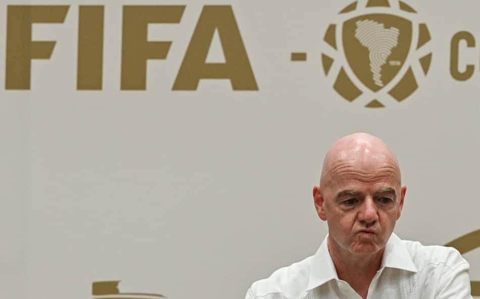 Gianni Infantino tem novo problema para lidar às vésperas da Copa do Mundo