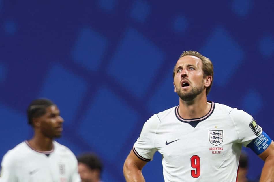 Harry Kane lamenta eliminação da Inglaterra para a Argentina na Copa do Mundo de 2026