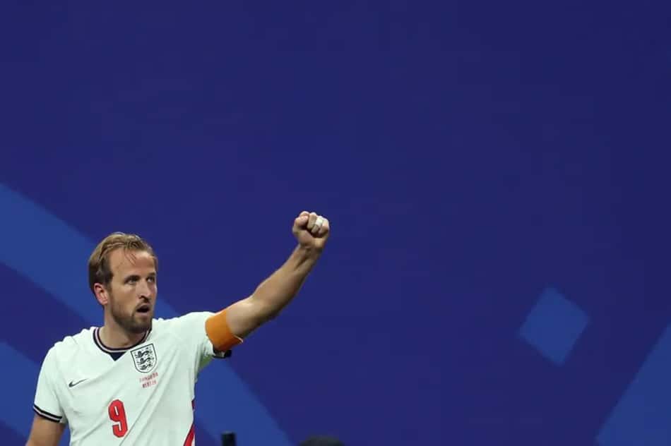 Harry Kane em ação durante Inglaterra e República Democrática do Congo pela Copa do Mundo