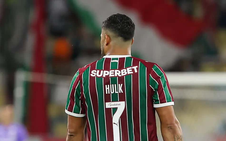 Hulk na estreia pelo Fluminense no Maracanã