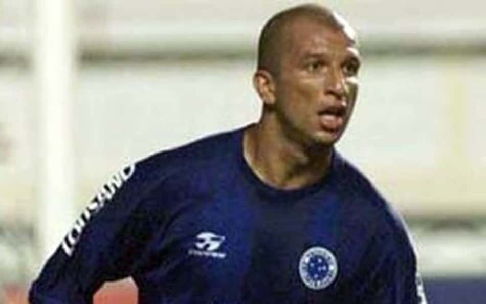 Fábio Júnior no Cruzeiro (Foto: Agência Lance!)