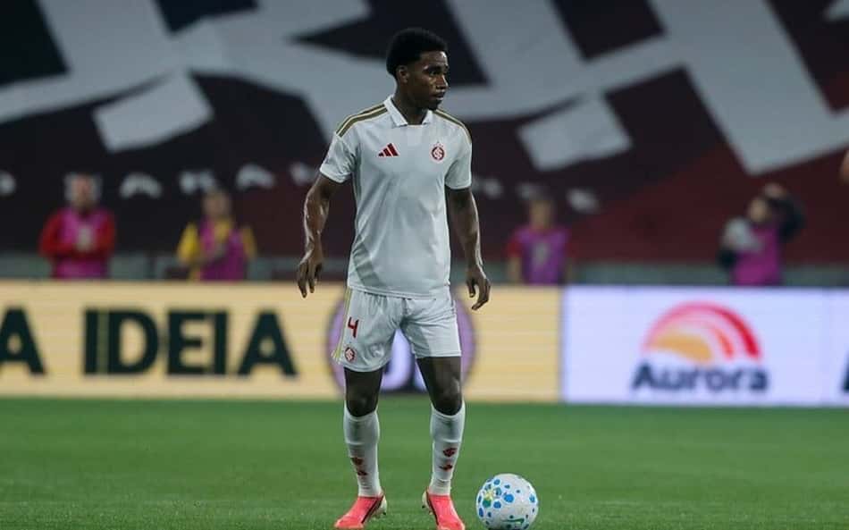 Félix Torres, zagueiro do Internacional