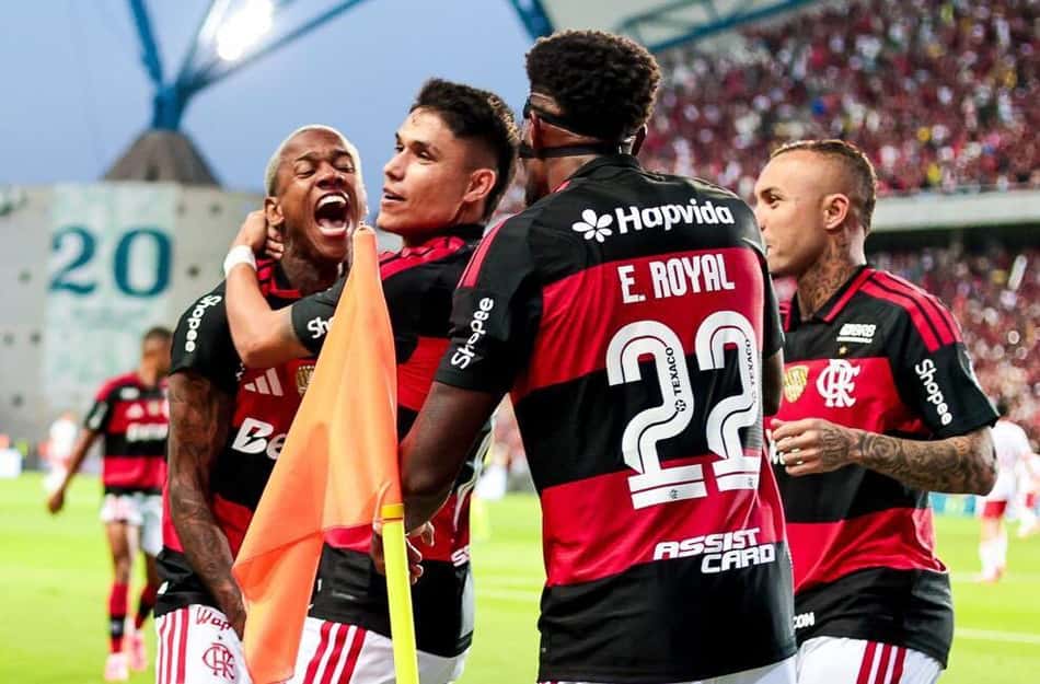 Comemoração de Wallace Yan em Flamengo x Benfica