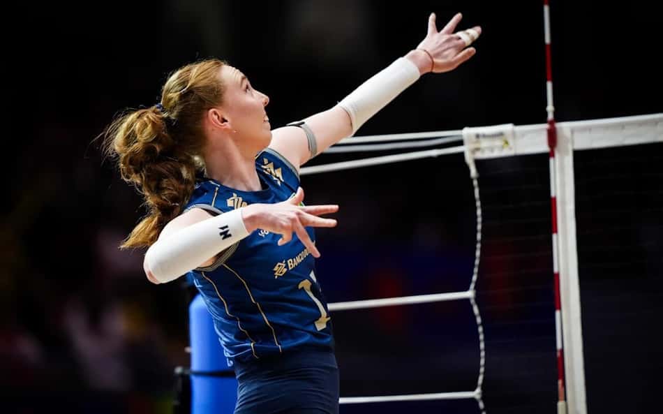 Júlia Bergmann celebra vitória do Brasil na VNL: 'Ninguém desistiu'