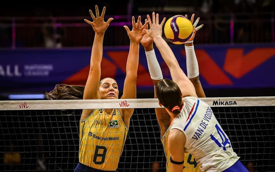 Fora da VNL por lesão, Julia Kudiess entra na seleção da primeira fase
