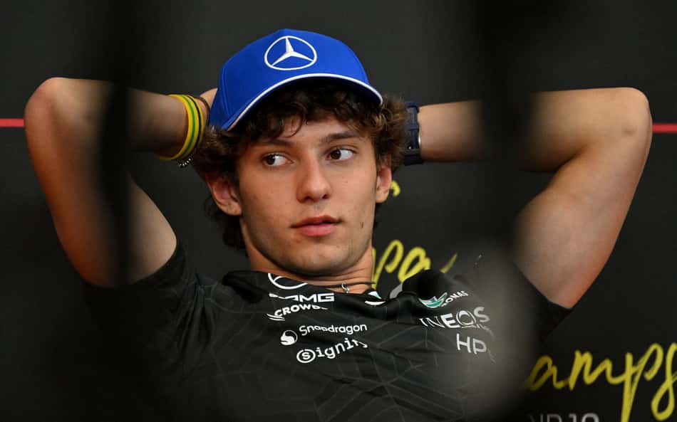 Kimi Antonelli, da Mercedes, em coletiva no GP da Bélgica pela F1 2026