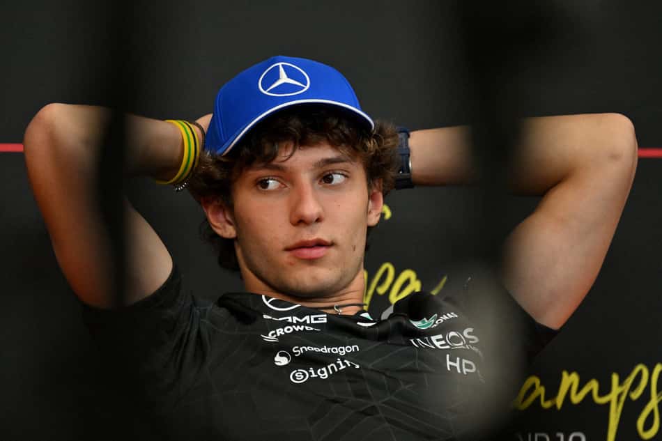 Kimi Antonelli, da Mercedes, em coletiva no GP da Bélgica pela F1 2026