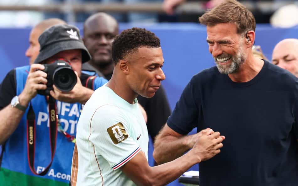 Klopp revela tentativa do Liverpool de contratar Mbappé: 'Não podíamos ser vistos'