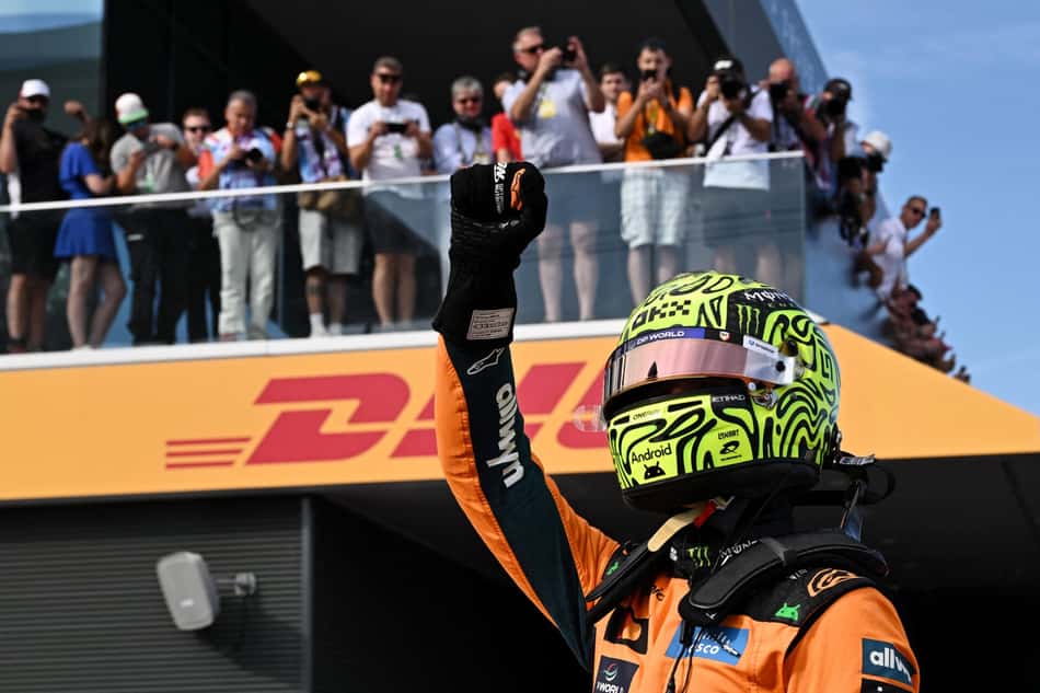 Lando Norris celebra pole no GP da Hungria pela F1 2026