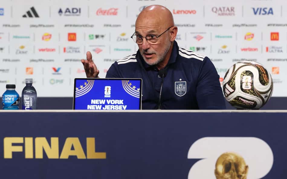 Técnico da Espanha diz que aceita perder final de Copa se chegar a ela todos os anos