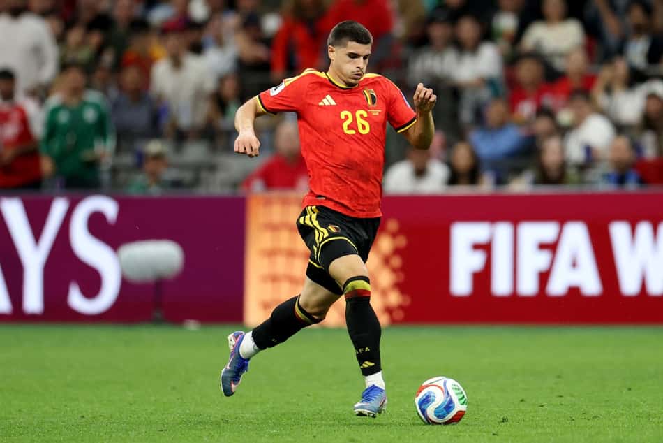 Atacante decidiu entre Espanha e Bélgica poucos meses antes de Copa 