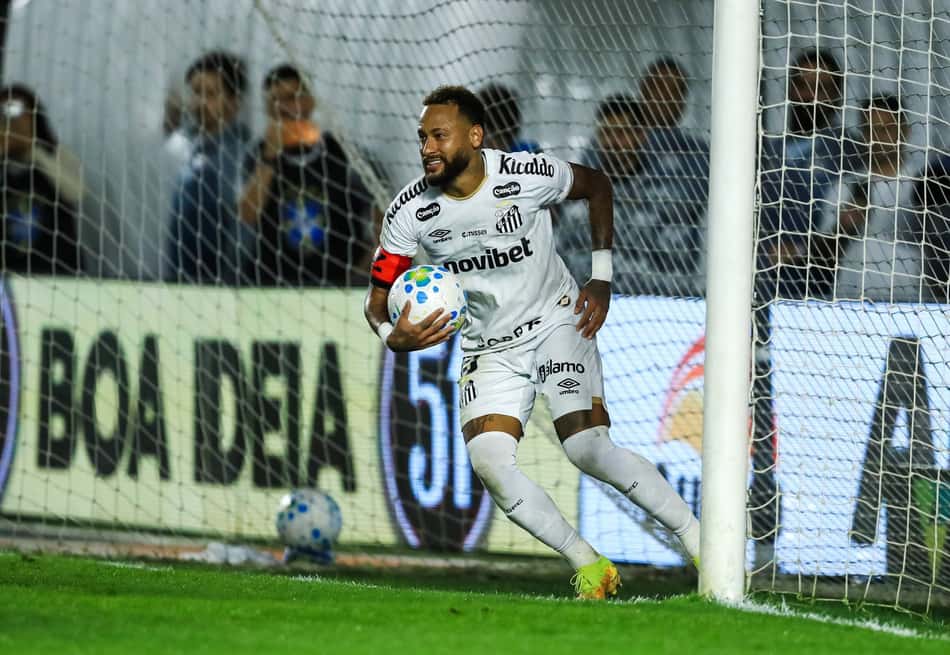 Neymar comemora gol contra a Chapecoense