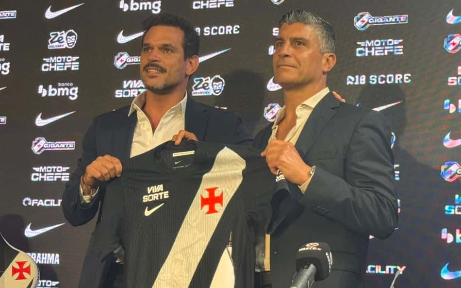 Pedro Emanuel em apresentação no Vasco da Gama