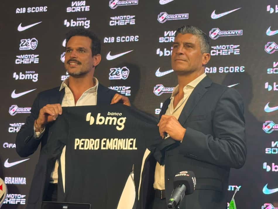 Pedro Emanuel em apresentação no Vasco da Gama
